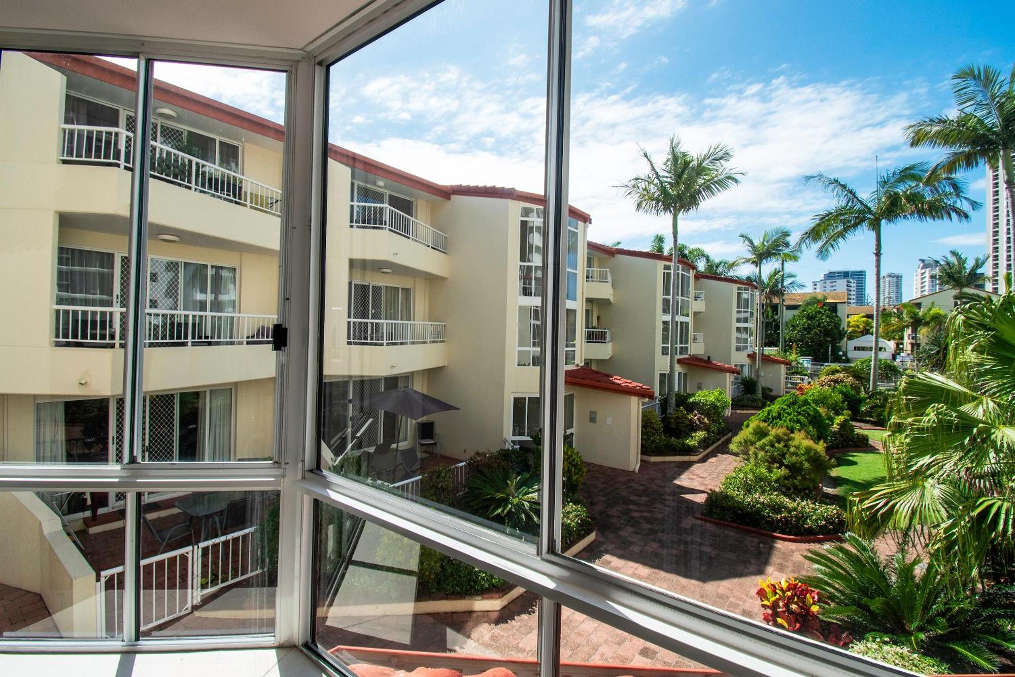 Key Largo Holiday Apartments Gold Coast Esterno foto